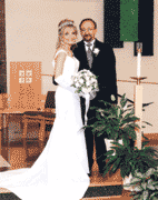 Donna&Bruce1208816143480d120fce47d.gif